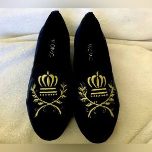 Vionic velvet loafers